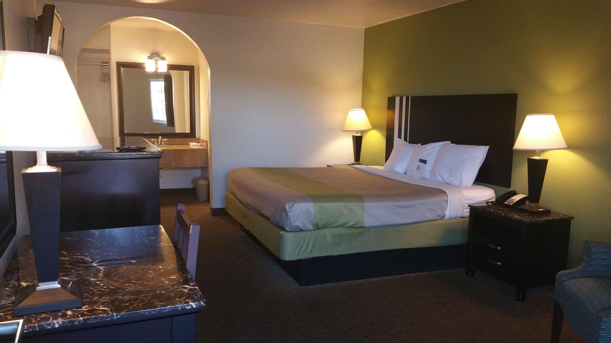 Oyo Hotel Lafayette La I-10 & University Экстерьер фото
