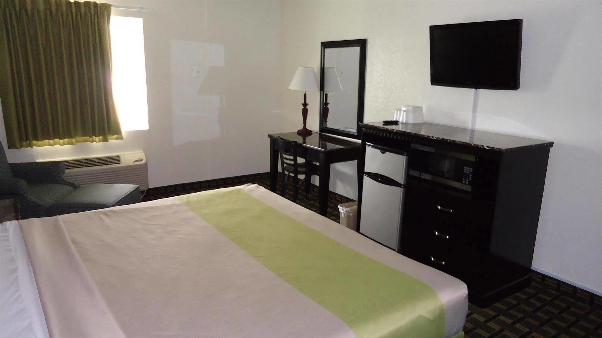 Oyo Hotel Lafayette La I-10 & University Экстерьер фото