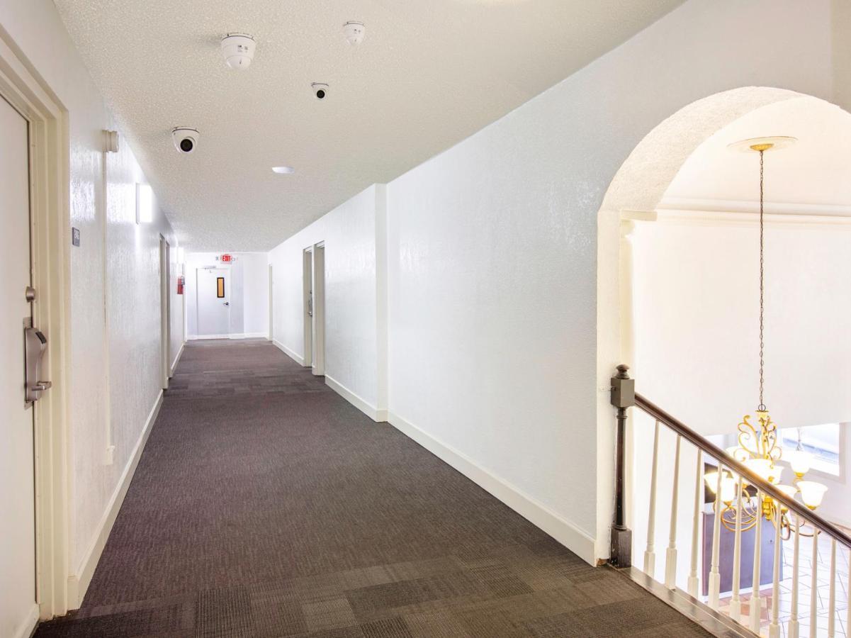 Oyo Hotel Lafayette La I-10 & University Экстерьер фото